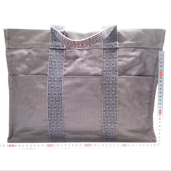 Authentic HERMES Canvas Herline Vintage Tote - Picture 2 of 8